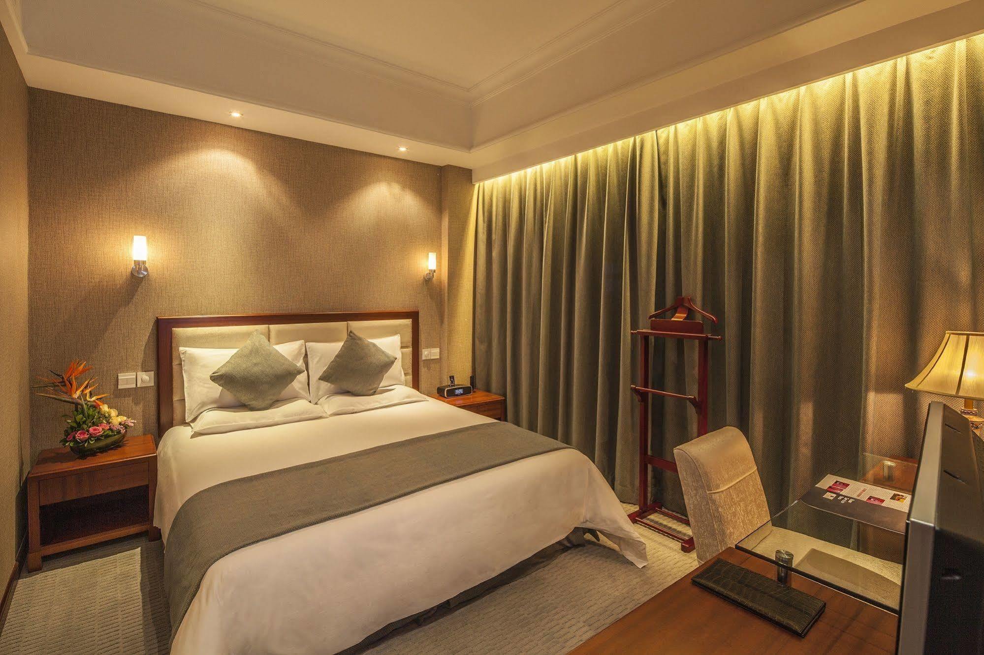Grand Madison Shanghai Jinqiao Exteriör bild